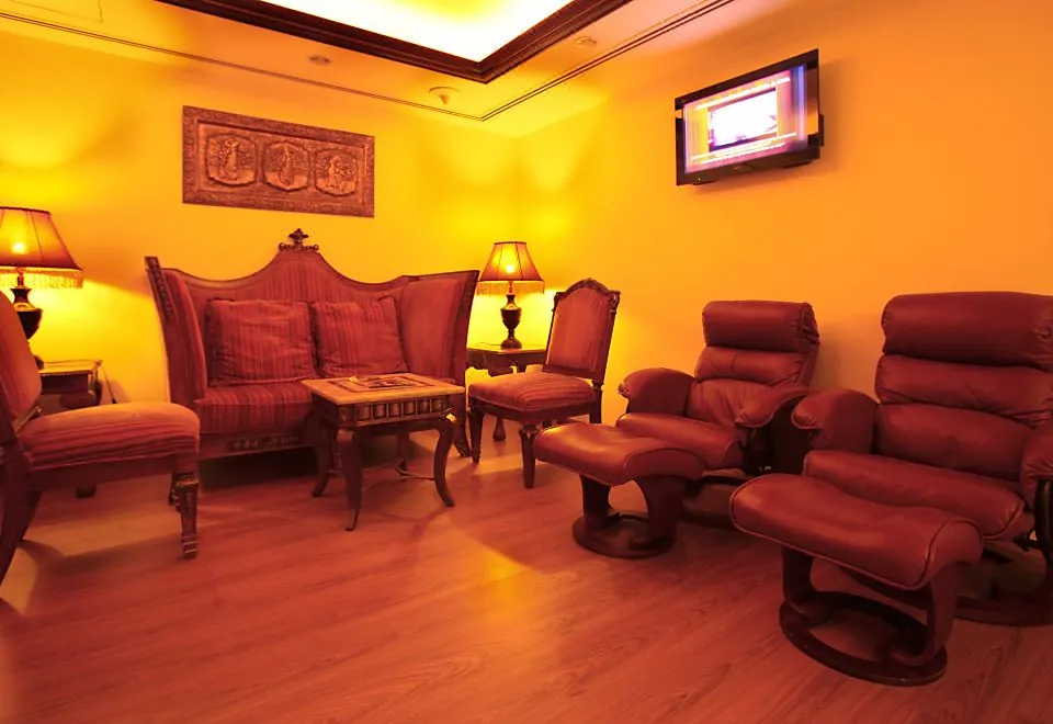 Arabian Courtyard Hotel & Spa