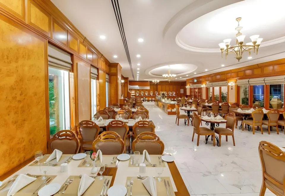 Grand Excelsior Hotel - Bur Dubai