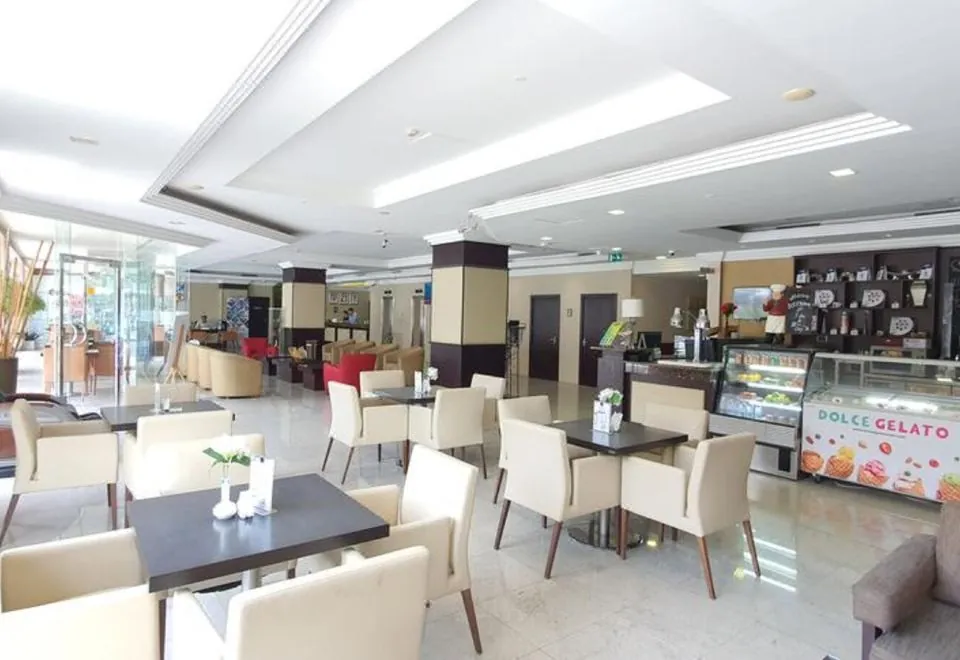 Star Metro Deira Hotel Apartments