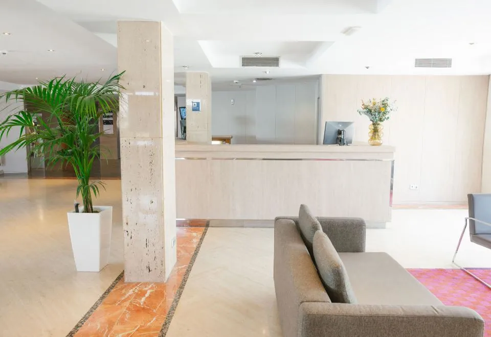 Hotel Port Azafata Valencia