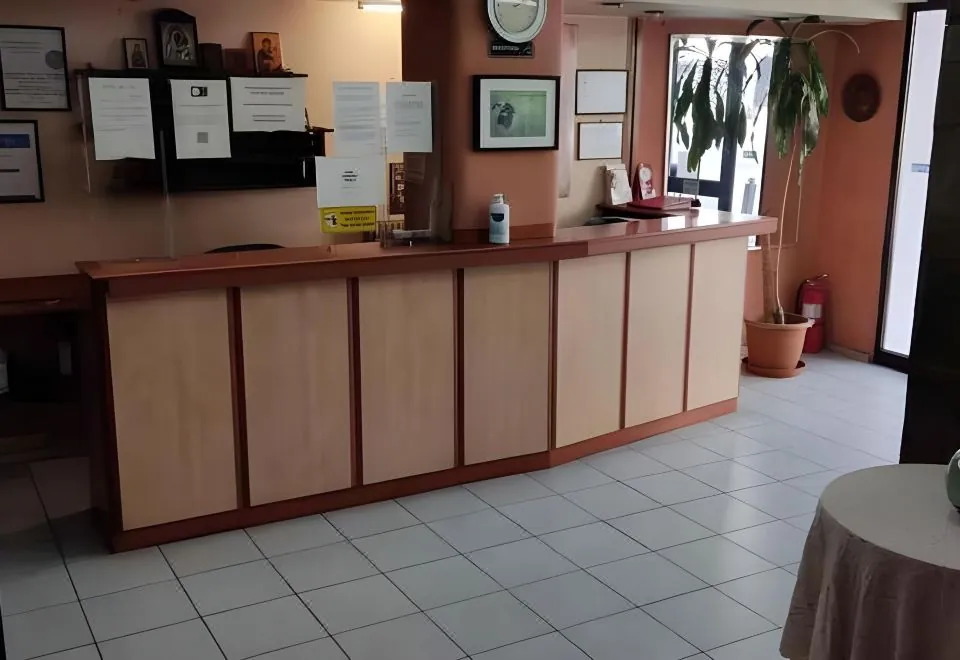 Elite Hotel
