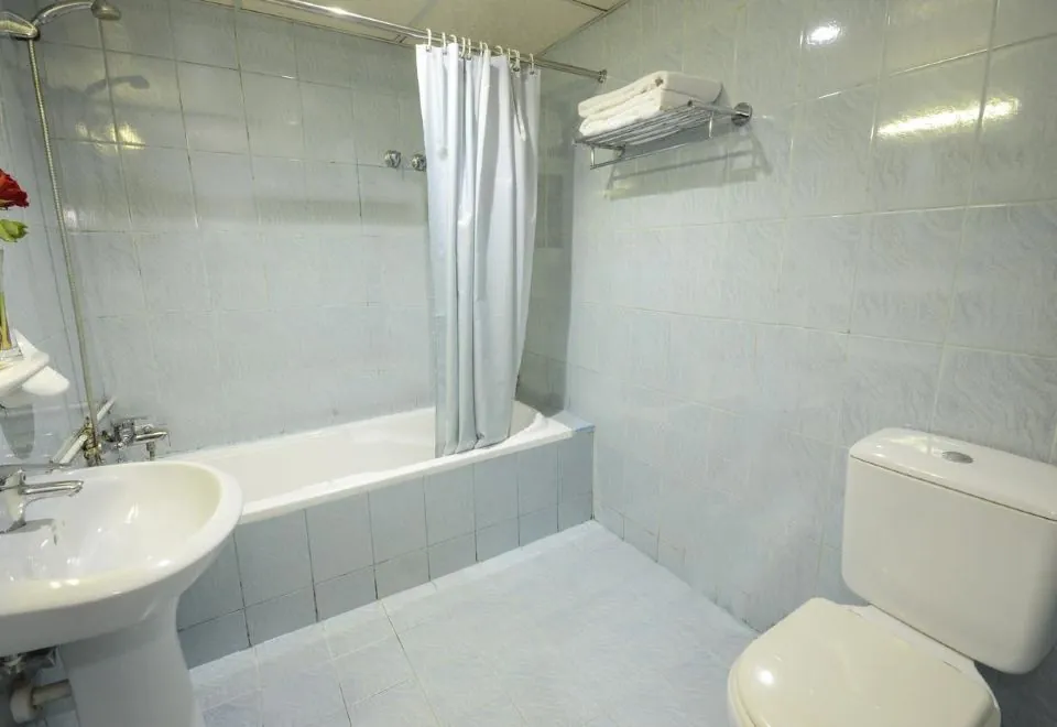 Royal Prince Hotel