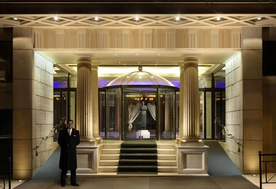 Royal Olympic Hotel