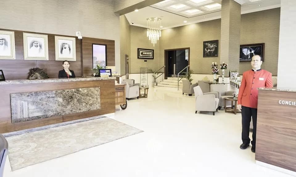 Emirates Plaza Hotel