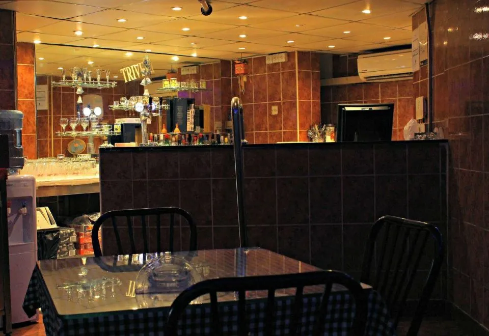 Emirates Plaza Hotel