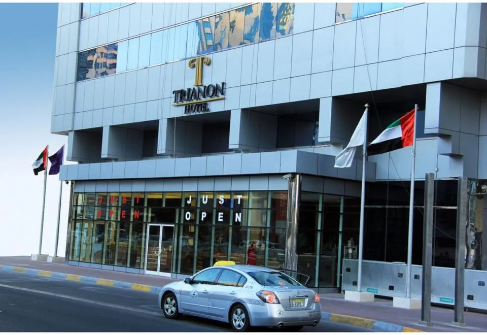 Trianon Hotel