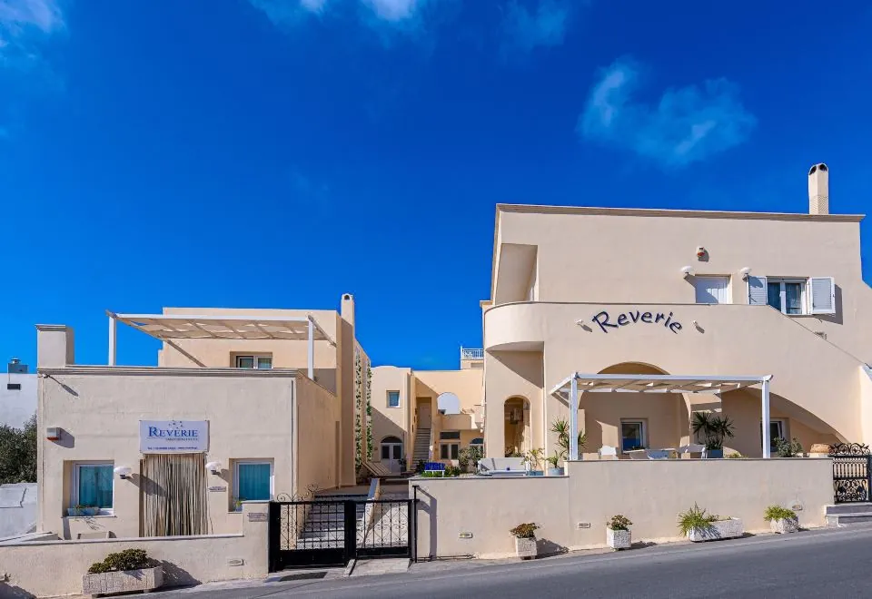 Reverie Santorini Hotel