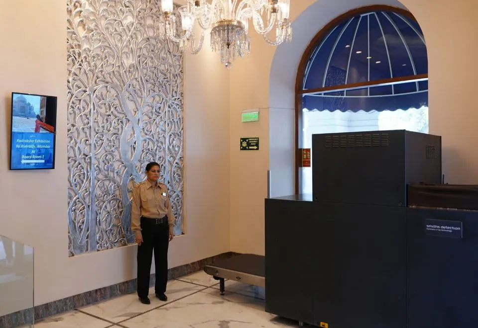 Radisson Blu Marina Hotel Connaught Place