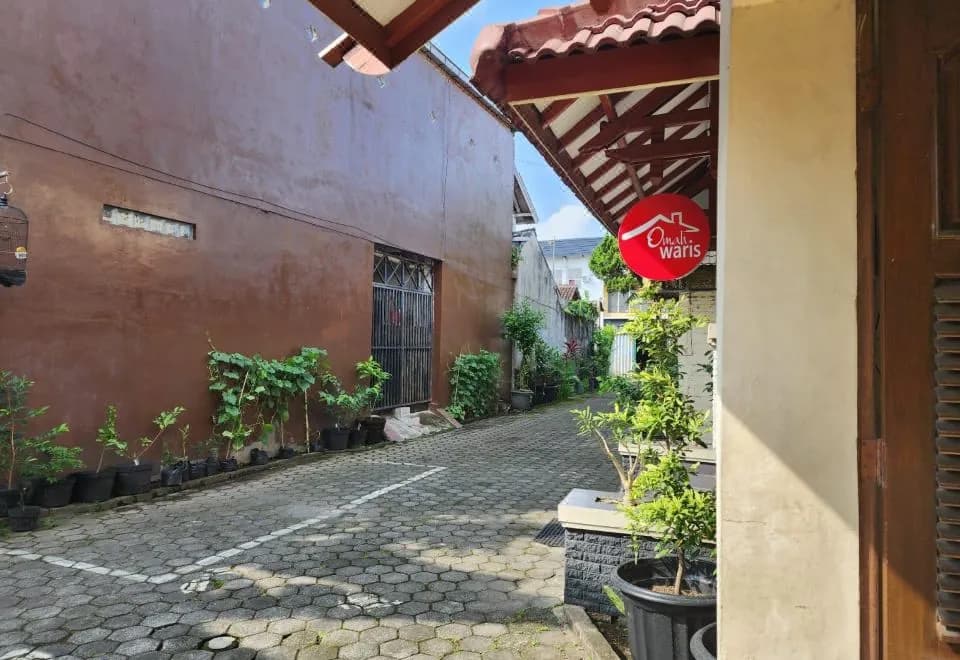Guest House Omah Waris