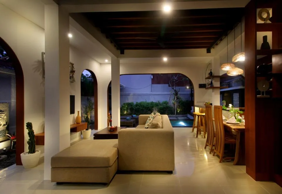Sudha Villa Bali Anyelir