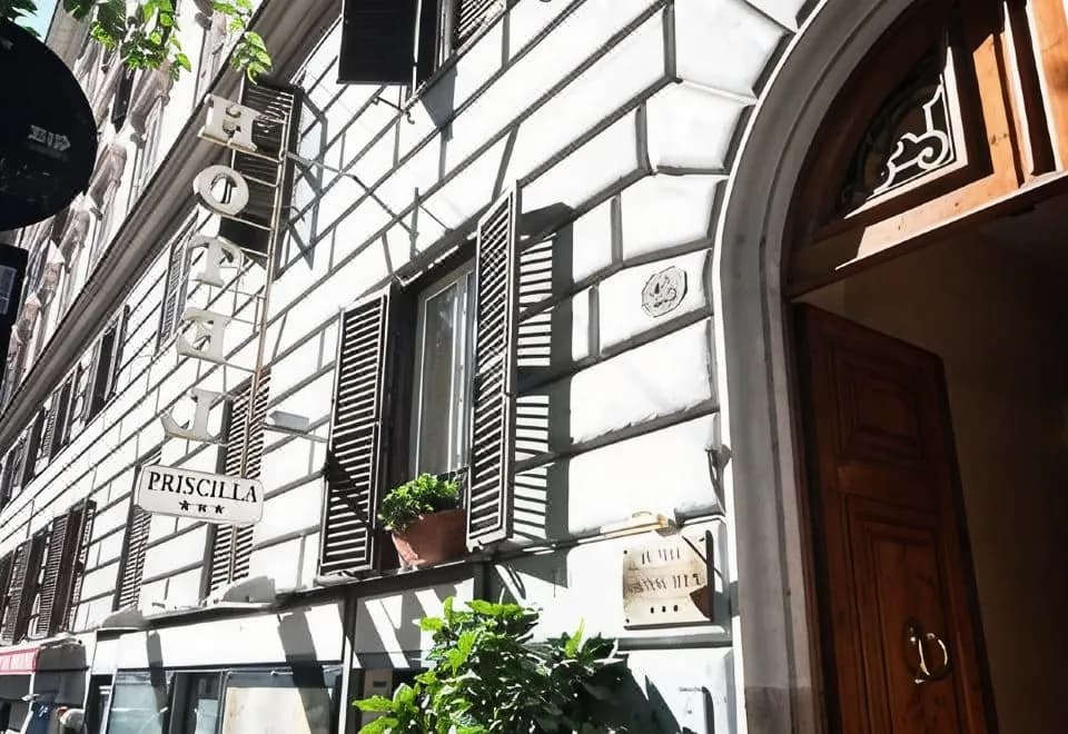 Hotel Priscilla