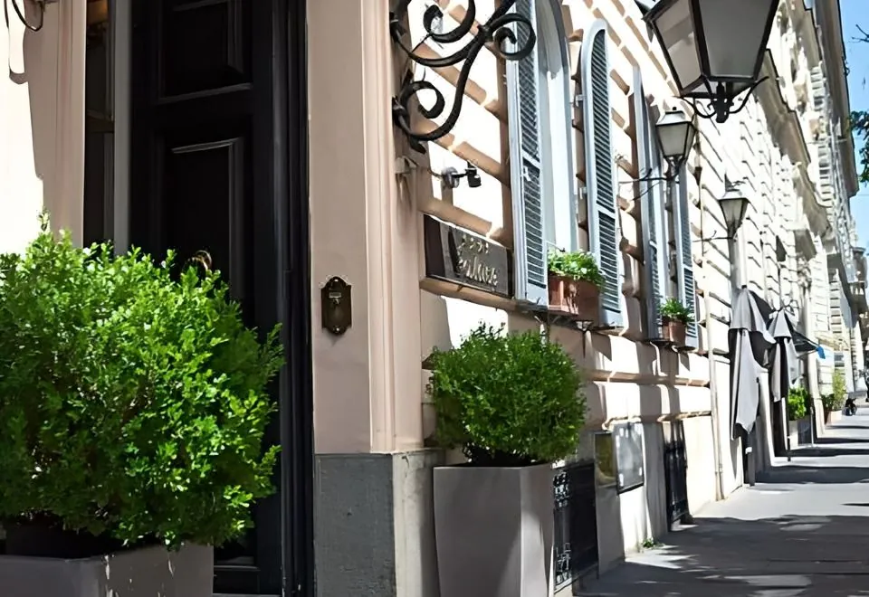 Ludovisi Palace Hotel