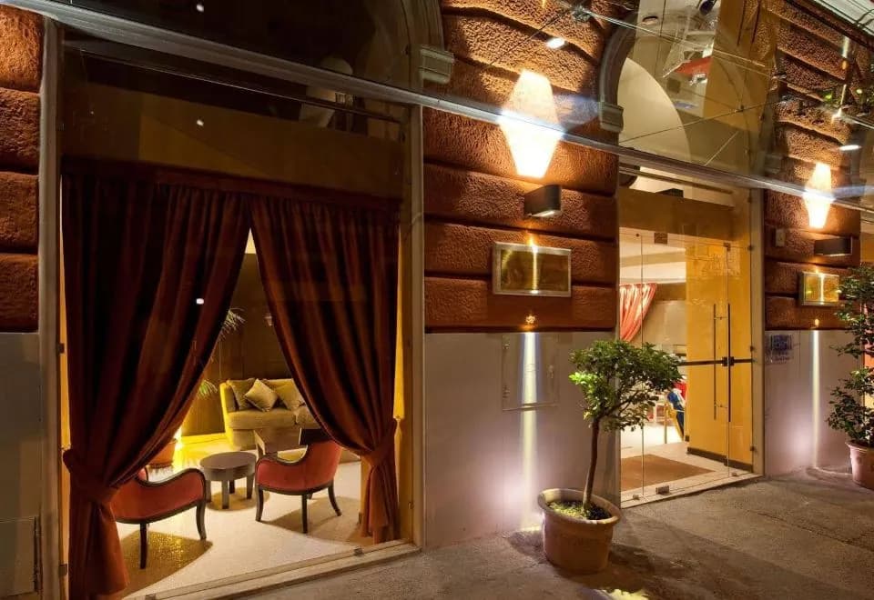 Hotel Fiume Rome