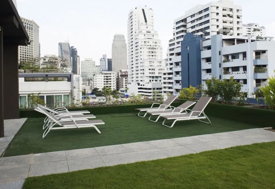 Hope Land Hotel Sukhumvit 8
