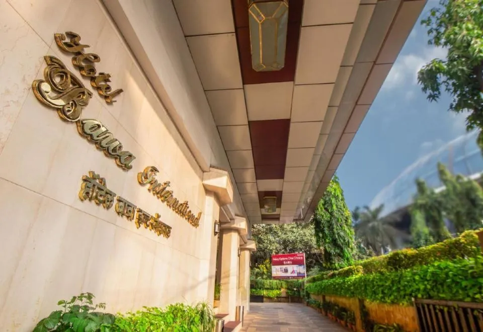 Hotel Bawa International