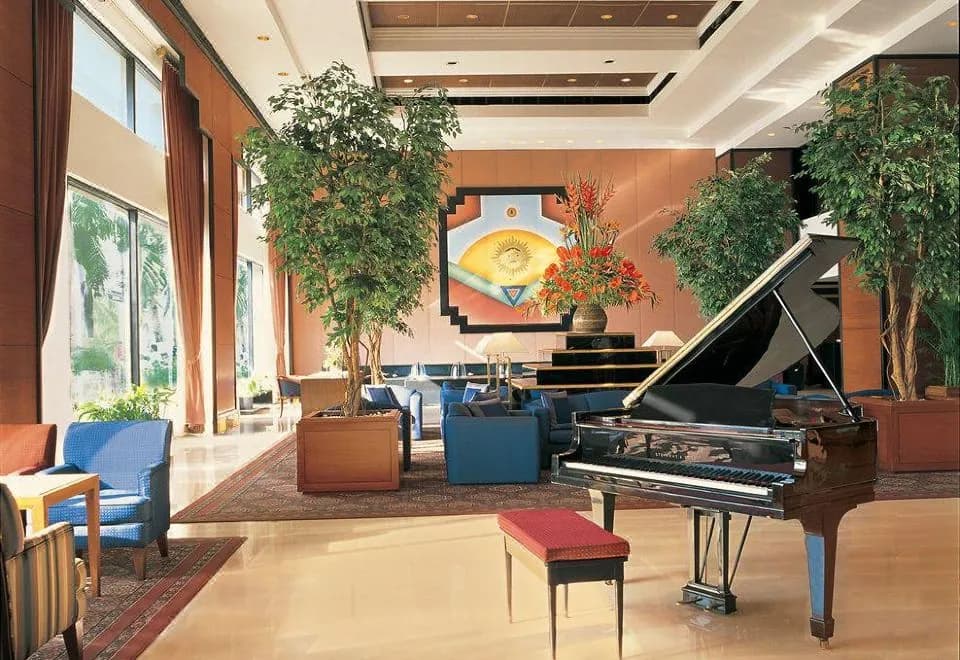 Trident, Nariman Point