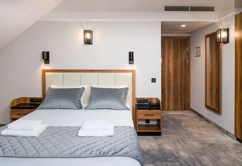 Sky Hotel Krakow