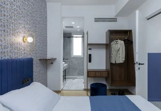 Acro Urban Suites