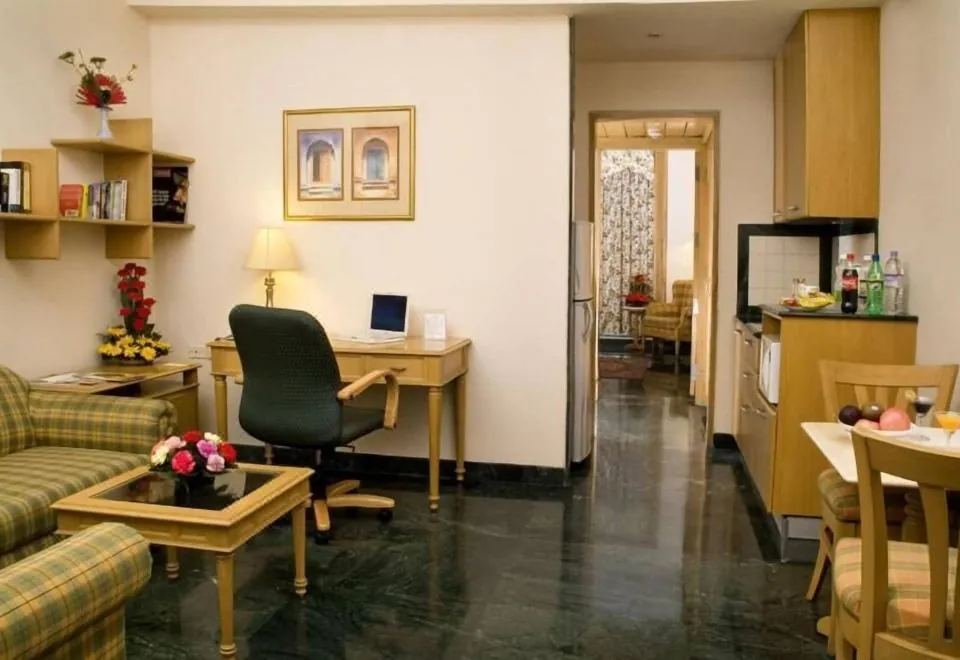 Savoy Suites Noida