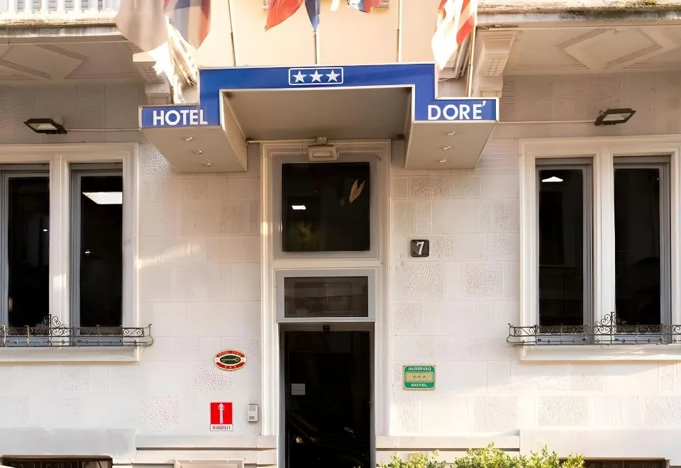 Hotel Dorè