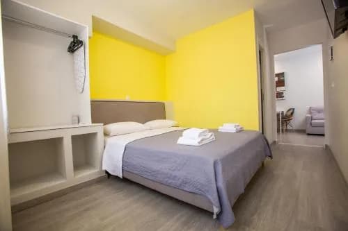 Raise Boutique Rooms in the Center of Athens