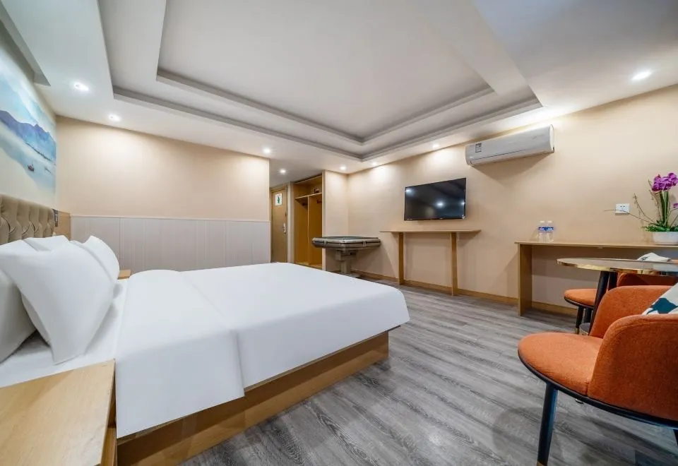 Huiyang Business Hotel