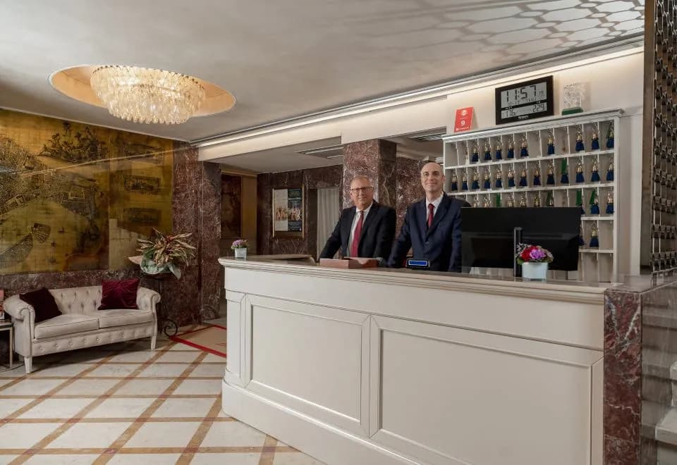Hotel Montecarlo