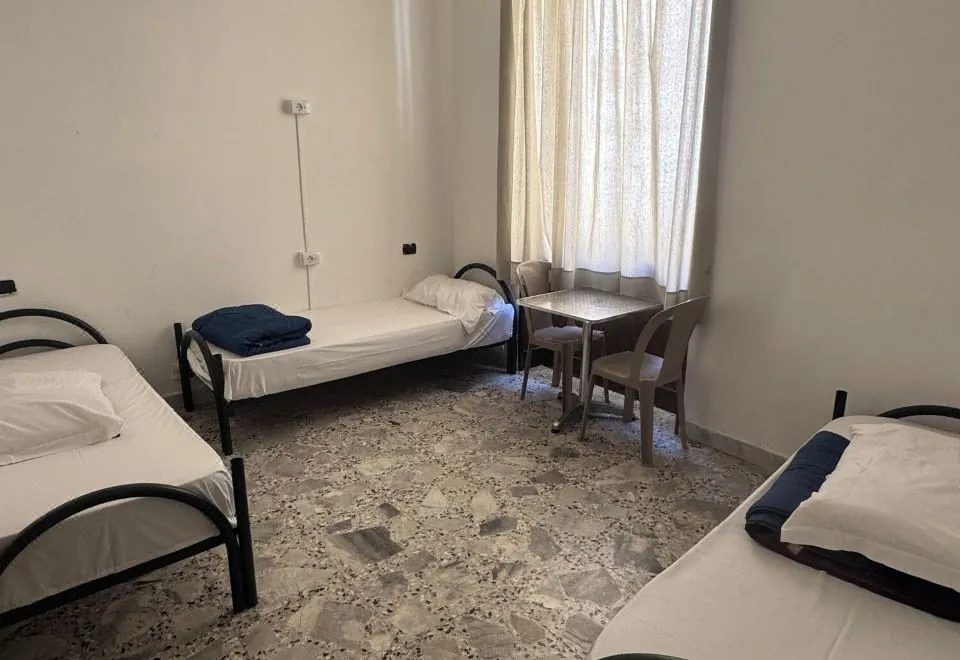 Backpacker Naples