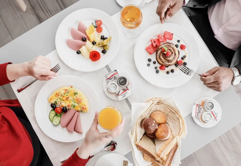 The Bentley Luxury Hotel & Suites