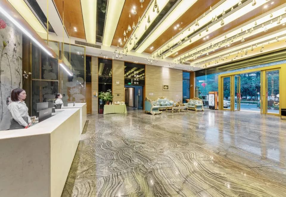 Yunzhu No.1 Hotel (Guangzhou Pazhou Dongguan Bus Terminal)