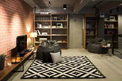 Bed Station Hostel