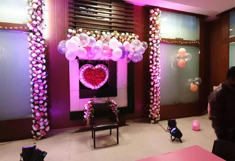 Hotel Nangi's Pride