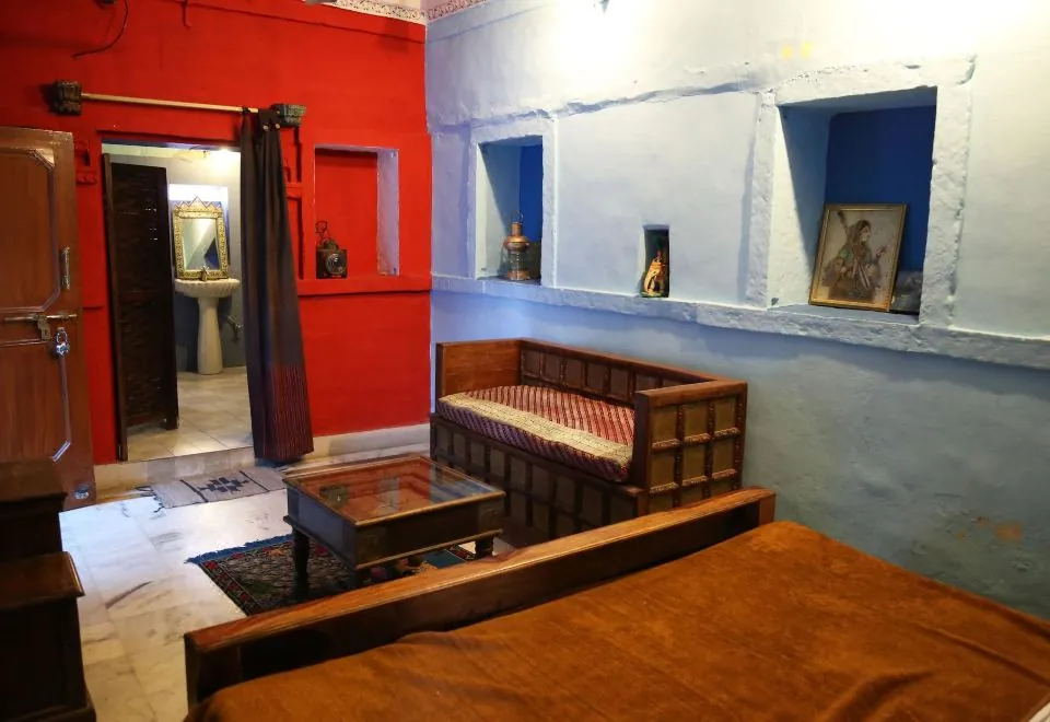 Yogis Guest House