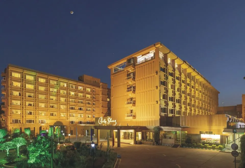 Hotel Clarks Shiraz