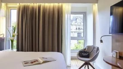 Mercure Paris Arc de Triomphe Etoile