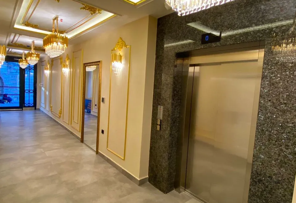 Istanbul Town Hotel