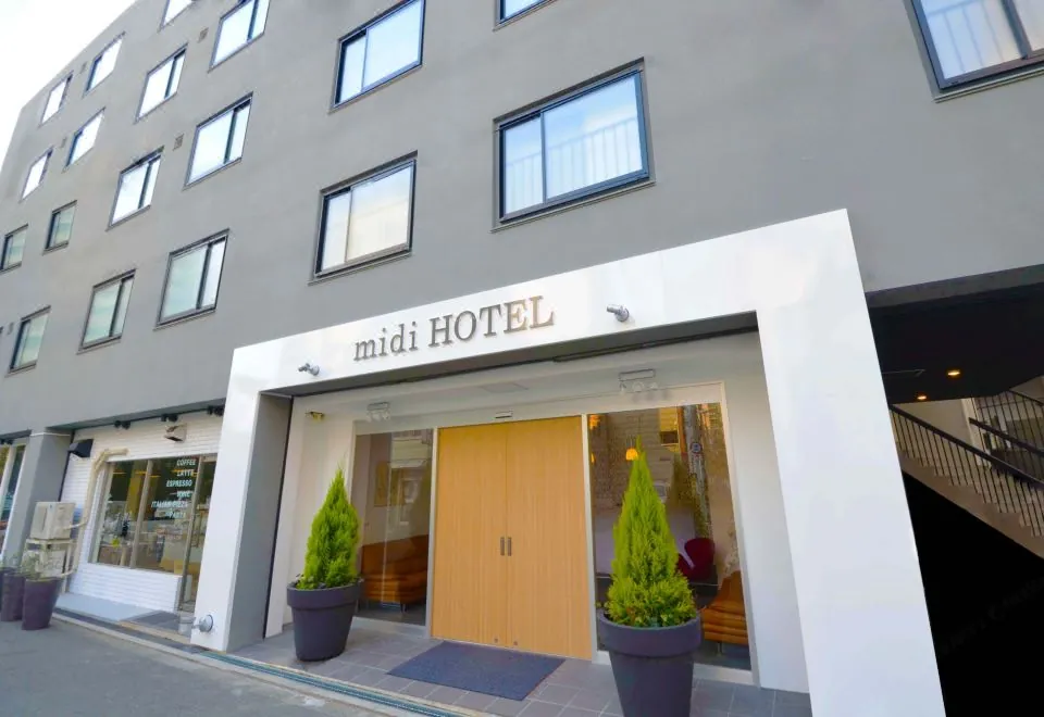 Midi Hotel