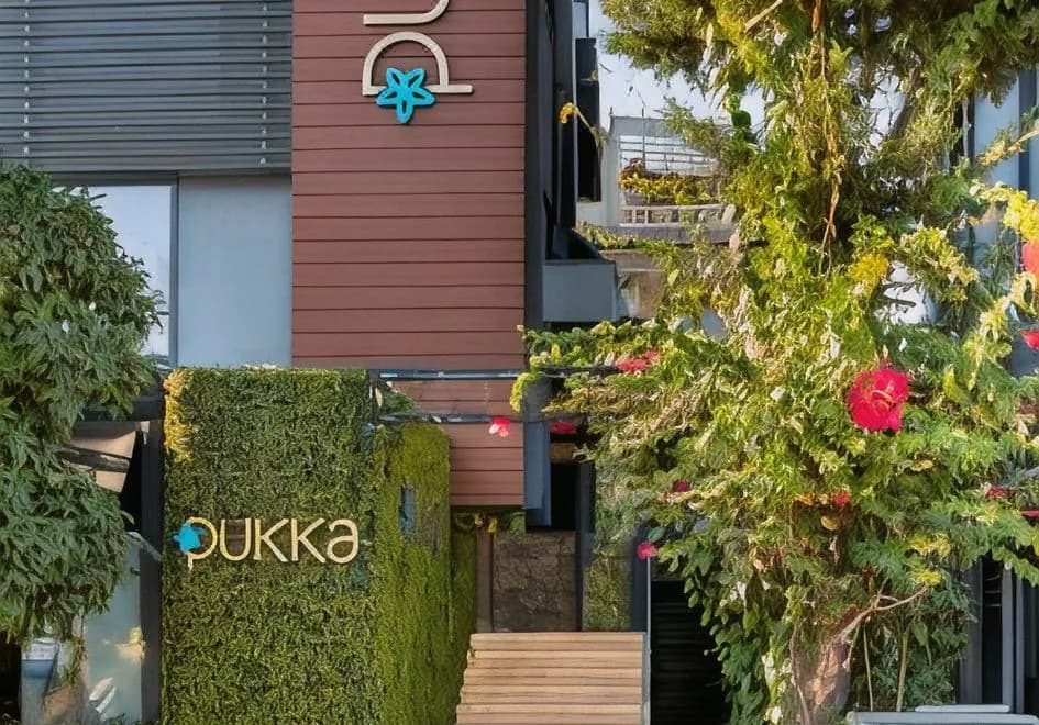 Pukka Hotel