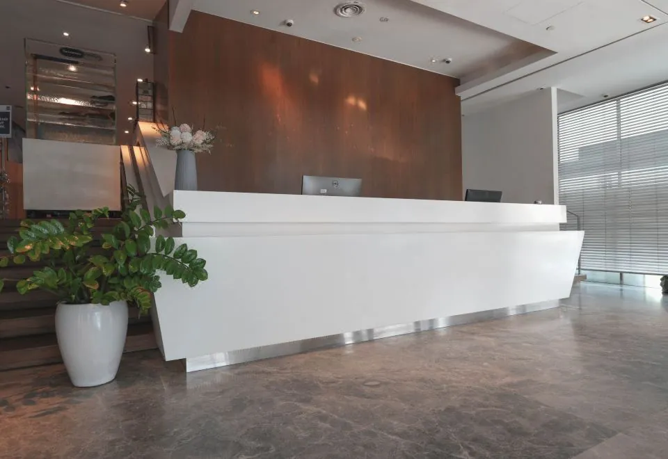 Amrise Hotel Kitchener