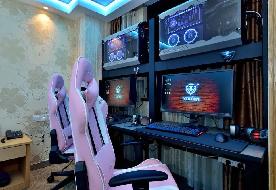 You+ E-sports Hotel