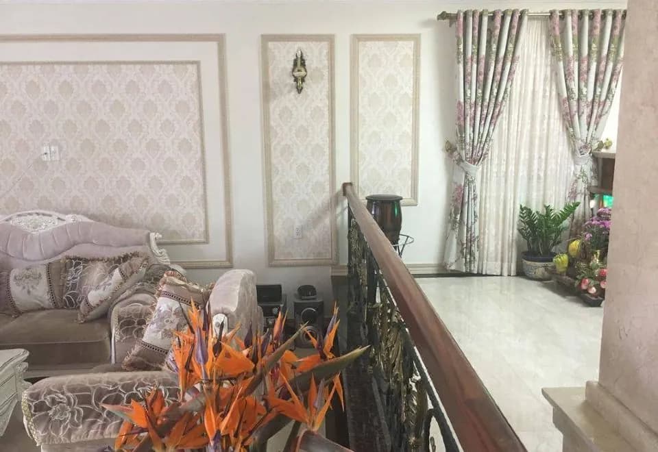 Hoa Sen Vang Villa Hotel