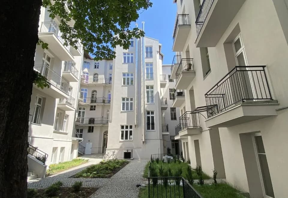 Starowiślna 41-43 by PI Apartments