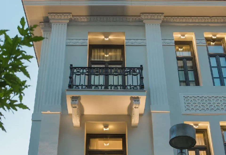 The Residence Aiolou Hotel & Spa