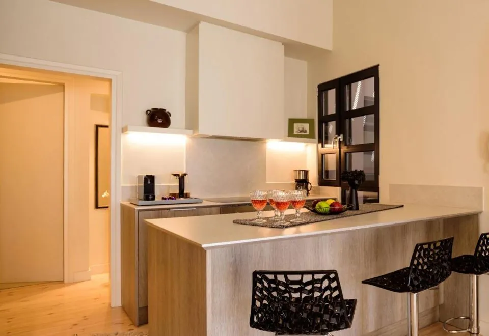 Thiramenous Residence