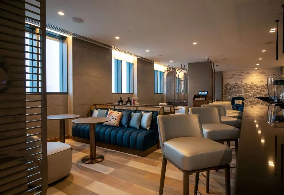 Mercure Dubai Gold District