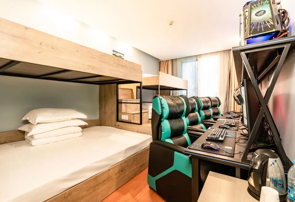 Jingke E-sports Hotel (Shanghai Expo Park Store)