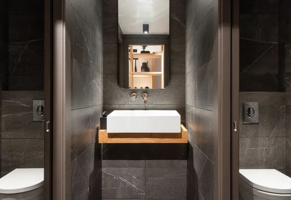 11 Enteka Acropolis Suites
