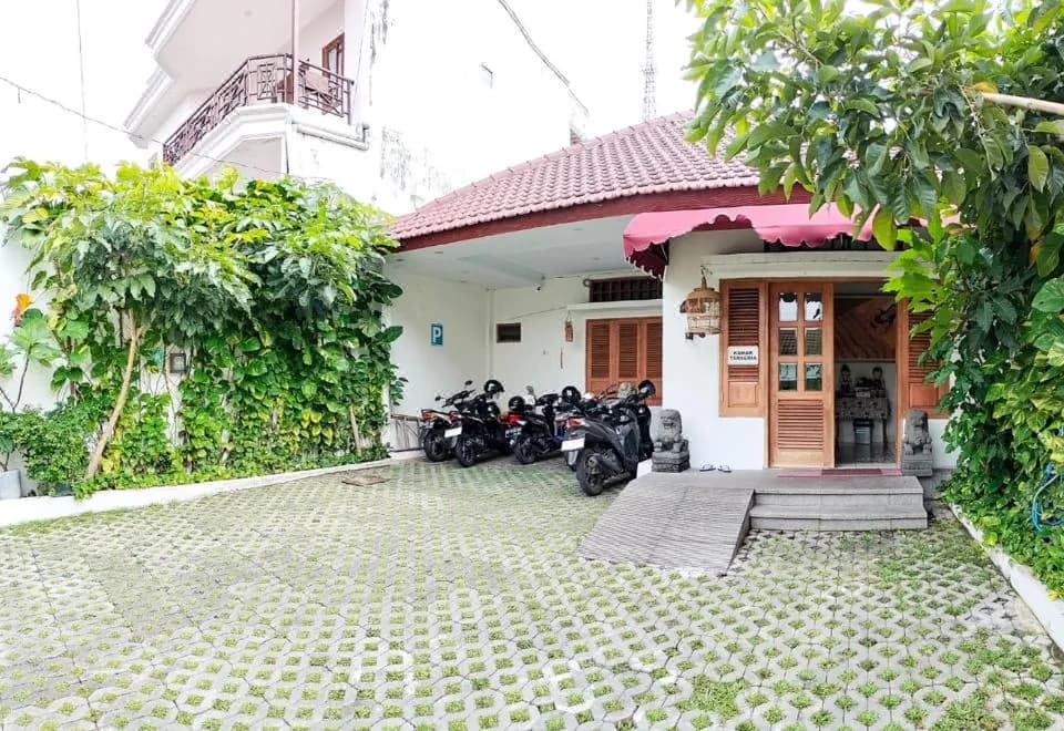 Cabin Purwokinanti Hotel