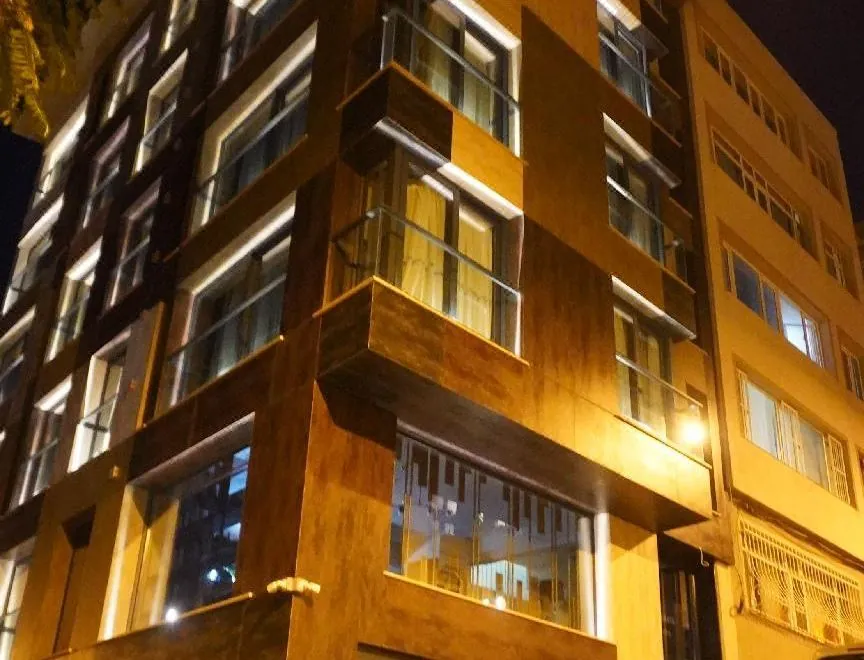 Fragments Hotel
