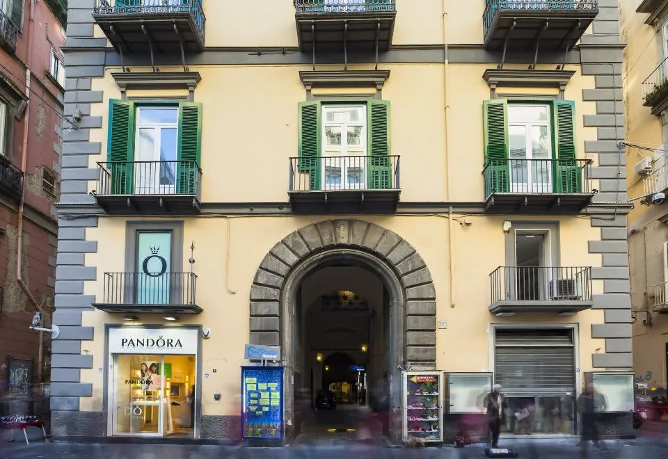Don Pedro Rooms in The City Center